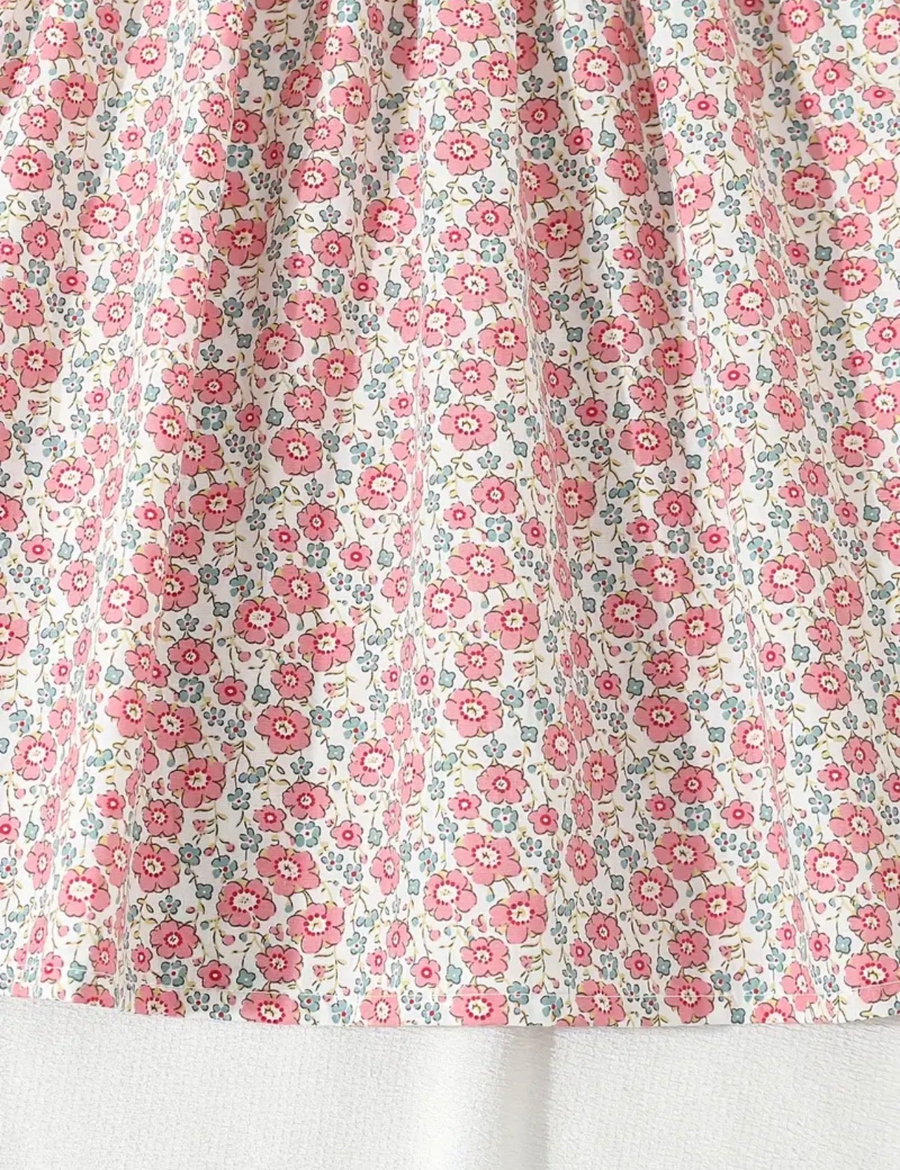 Vestido rosado niña
