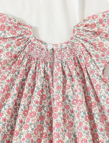 Vestido rosado niña