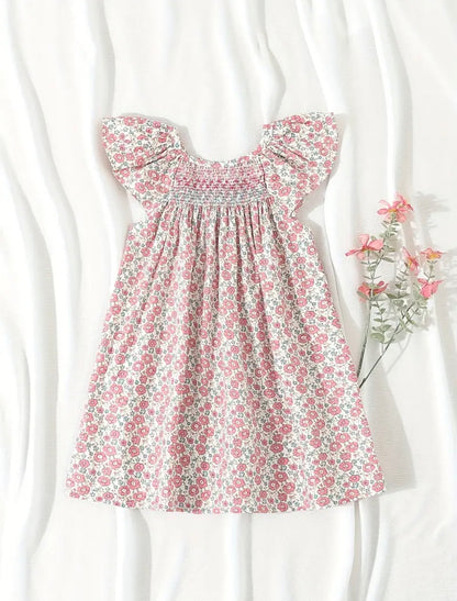 Vestido rosado niña